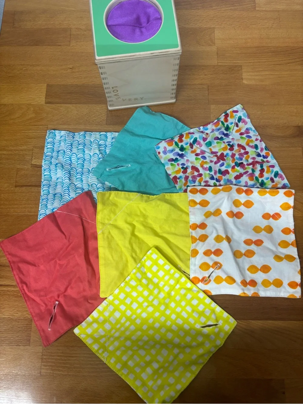 Lovevery Magic Tissue Box